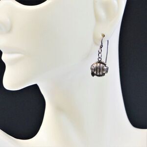 Vintage Fish Earrings Silver Tone Dangle Pierced  1 inch